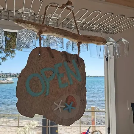 Appartamento Angelina 70m From The Beach, Free Parking *