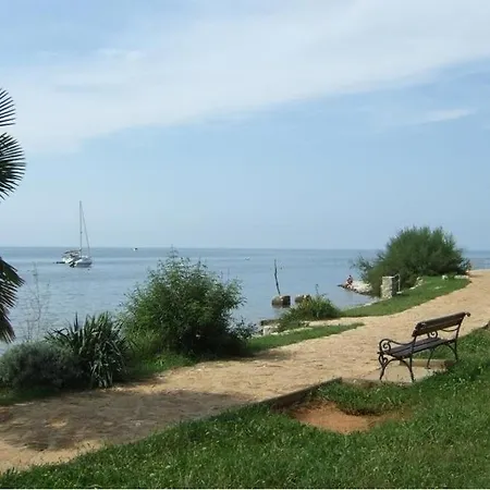 Angelina 70m From The Beach, Free Parking * Novigrad (Istria)